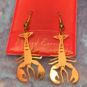 Fun lobster dangle earrings shiny goldtone new vintage
